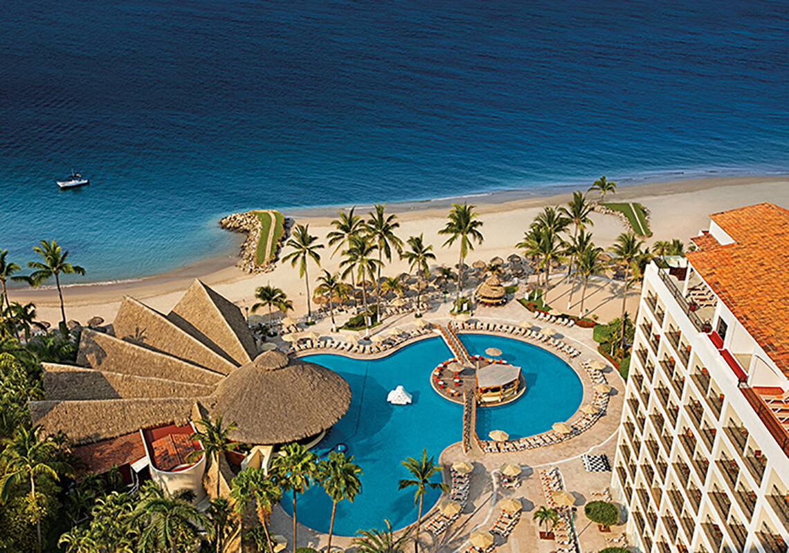 Friendly Vallarta Resort family-friendly all-inclusive hotel with pools, waterslides, and beach access in Puerto Vallarta's Hotel Zone.
